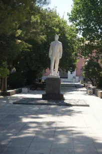Neapoli Statue 4