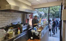 Grab and Go Gyros inside photo 1