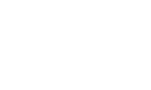 Das Oasis Cafe in Neapoli befindet sich auf dem Platz gegenüber der Kirche von Megali Panagia.  Seit 1981 im Besitz und geführt von einer einheimischen Familie aus Neapoli, ist es ein großartiger Ort, um sich zu entspannen und die Welt vorbeiziehen zu sehen. Nikos und seine Mitarbeiter bieten eine gute Auswahl an Snacks, Eis, Kaffee und natürlich auch Alkohol. Gastbiere wurden in dieser Saison eingeführt; Der erste war Hobgoblin Ruby. Probieren Sie das lokale Getränk Soumada, das aus den in der Gegend angebauten Mandeln hergestellt wird. Der Beefburger ist DAS BESTE und die Pizza wird von einem lokalen Unternehmen in Neapoli hergestellt.  Sie sitzen mit den Einheimischen zusammen, die sich dort bei einem Kaffee oder einer Partie Backgammon unterhalten.